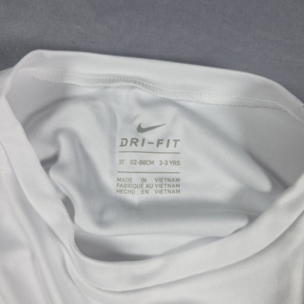 Nike Dri-Fit Little Girl's 2-Piece Graphic Tee & Short Set 3T Sunset Pulse - Picture 12 of 12